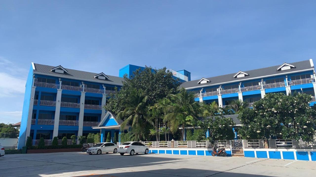 Blue Garden Resort Pattaya Jomtien Beach Exterior photo