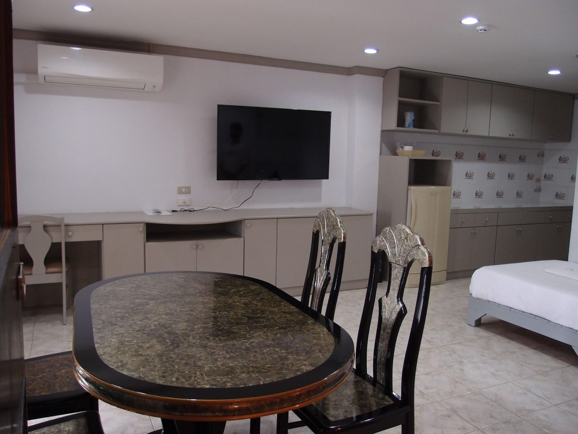 Blue Garden Resort Pattaya Jomtien Beach Exterior photo