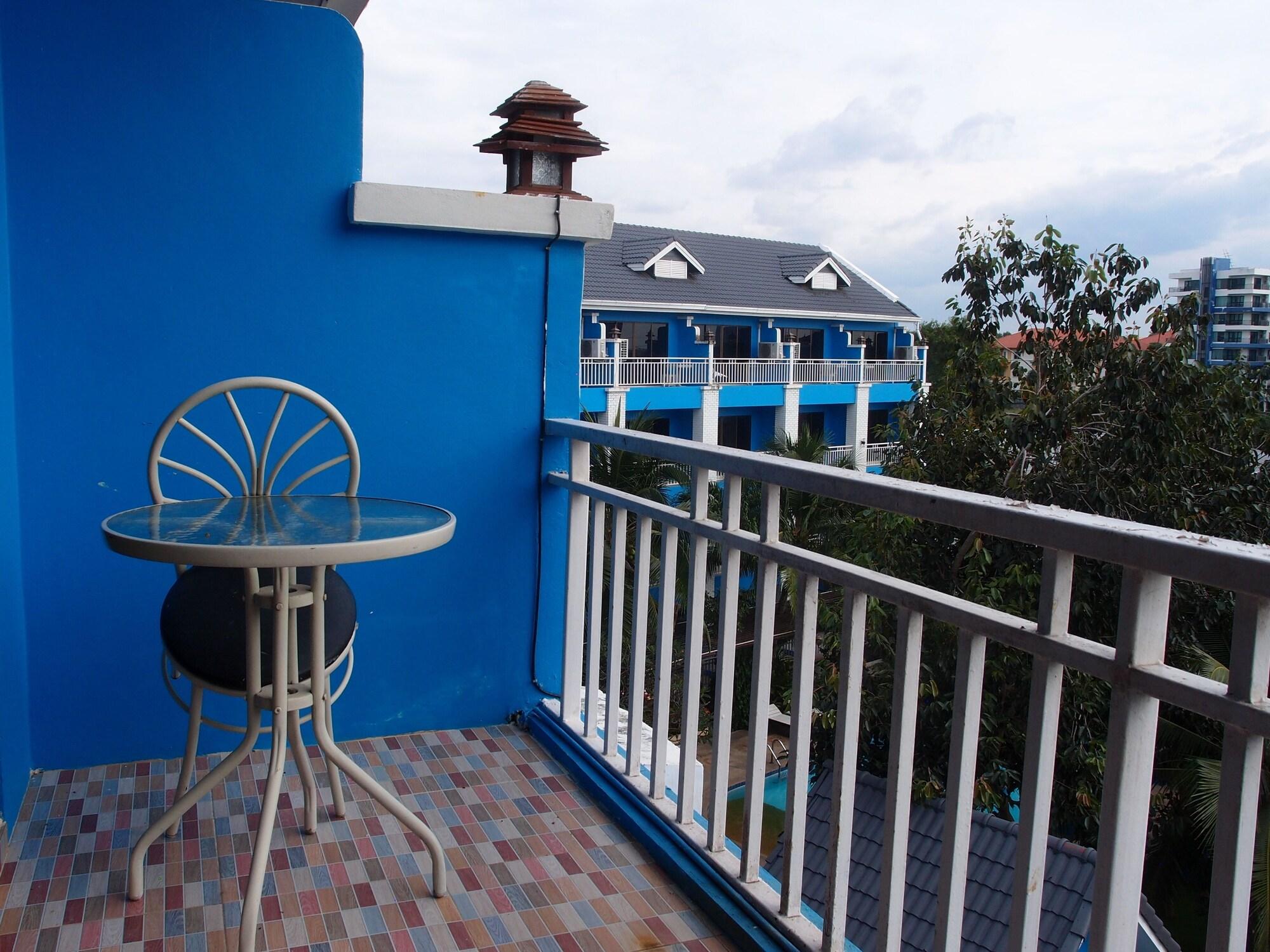 Blue Garden Resort Pattaya Jomtien Beach Exterior photo