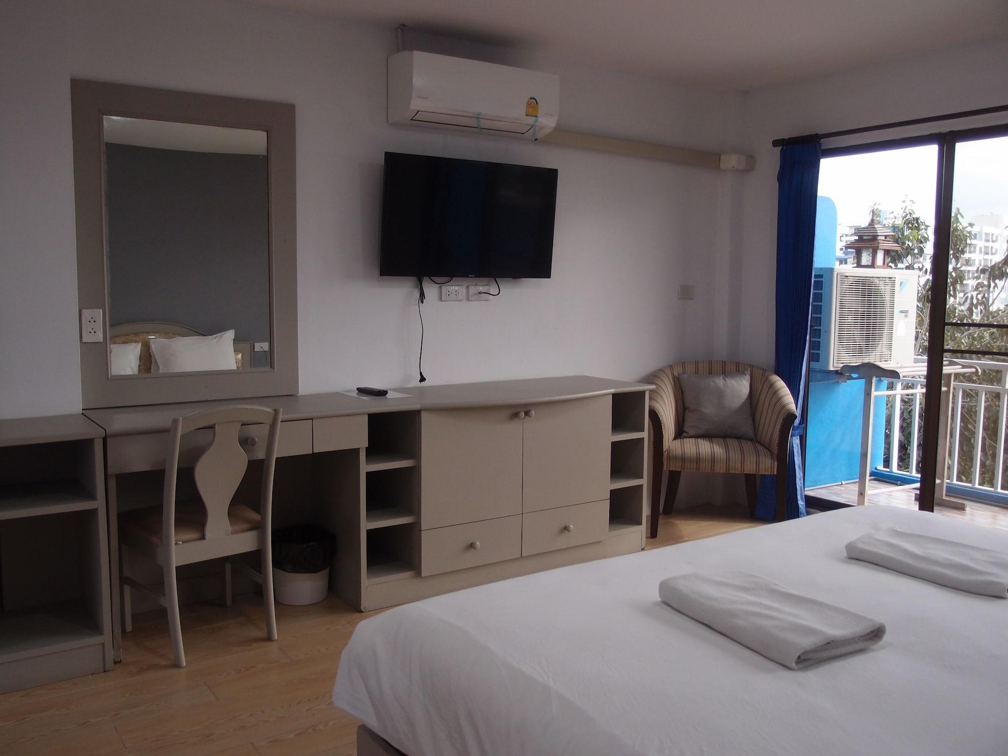 Blue Garden Resort Pattaya Jomtien Beach Exterior photo