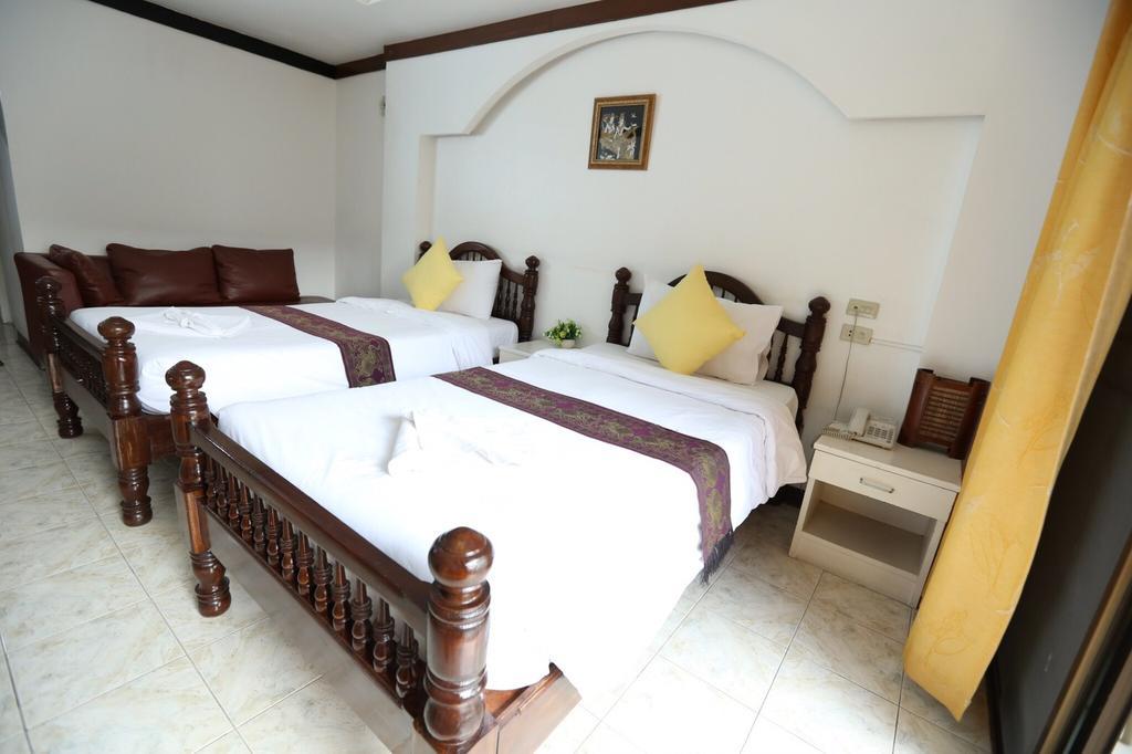 Blue Garden Resort Pattaya Jomtien Beach Exterior photo
